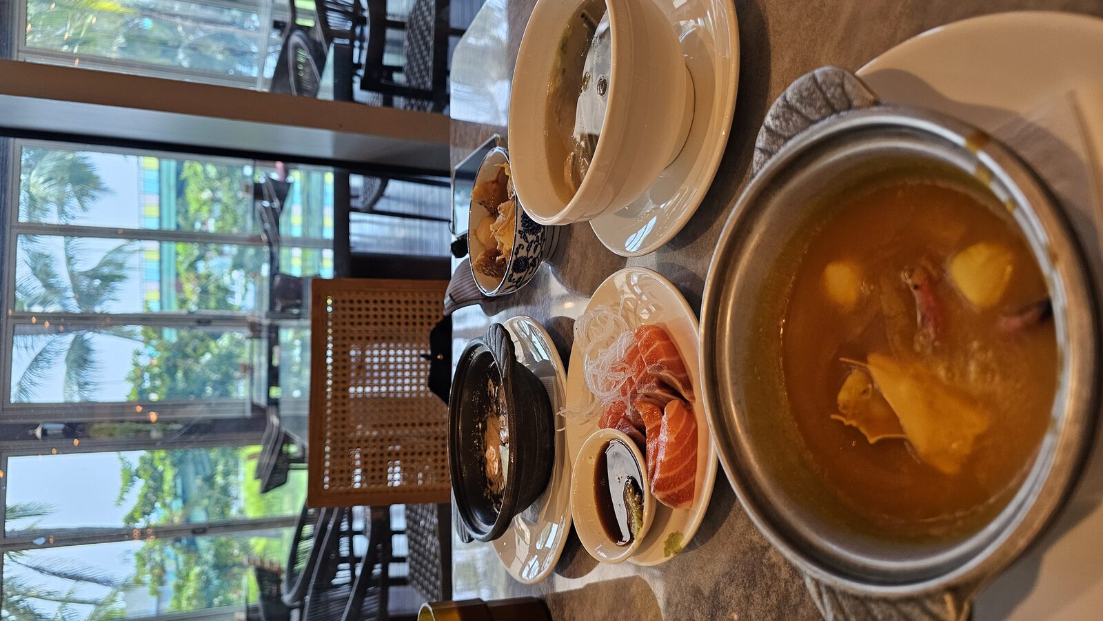 日式海鮮午餐